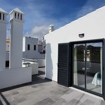 Nyaraló View Vela House Albufeira